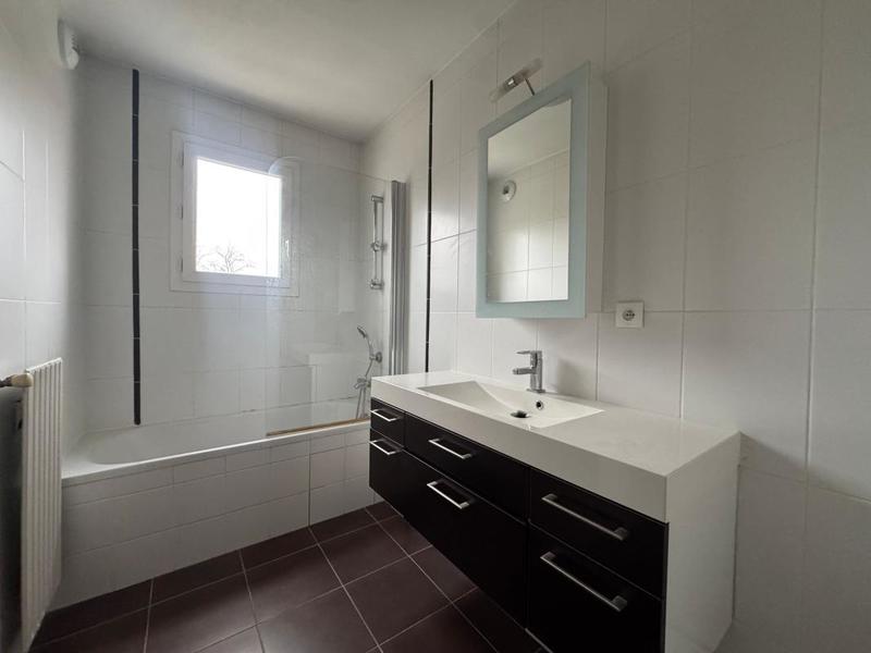 Appartement - 112 m² - 3 pièces