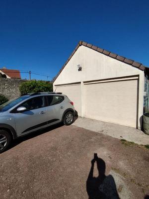 Maison - 195 m² - 9 pièces