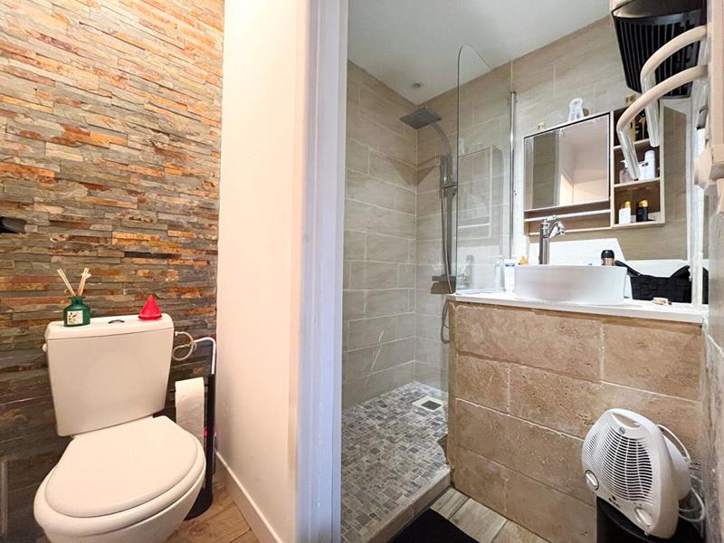 Maison - 165 m² - 8 pièces