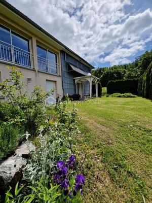 Maison de village - 240 m² - 9 pièces