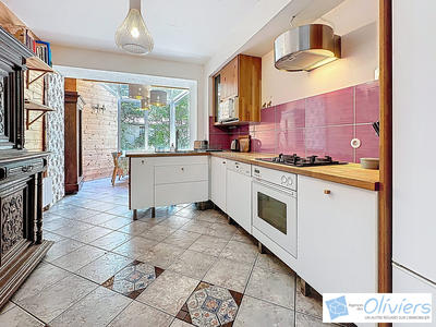 Maison - 102 m² - 5 pièces