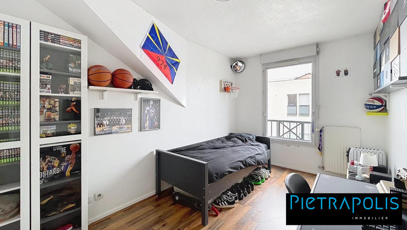 Appartement - 74 m² - 3 pièces