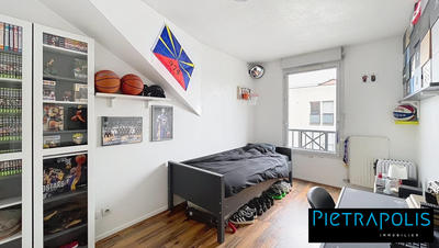 Appartement - 74 m² - 3 pièces