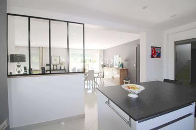 Maison - 172 m² - 6 pièces