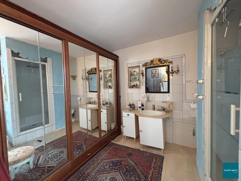 Maison - 164 m² - 7 pièces