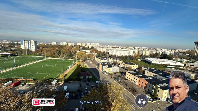 Appartement - 93 m² - 5 pièces