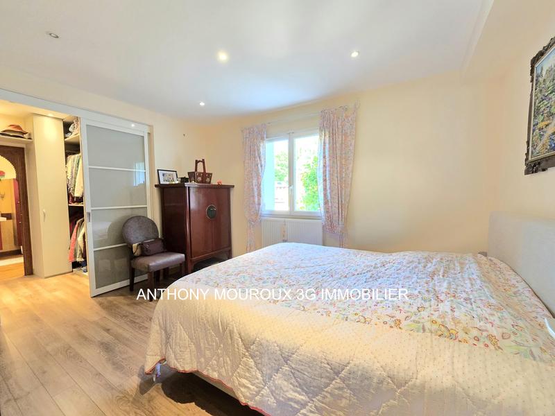 Maison - 162 m² - 6 pièces