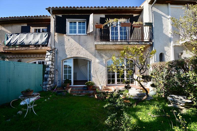 Maison - 79 m² - 4 pièces