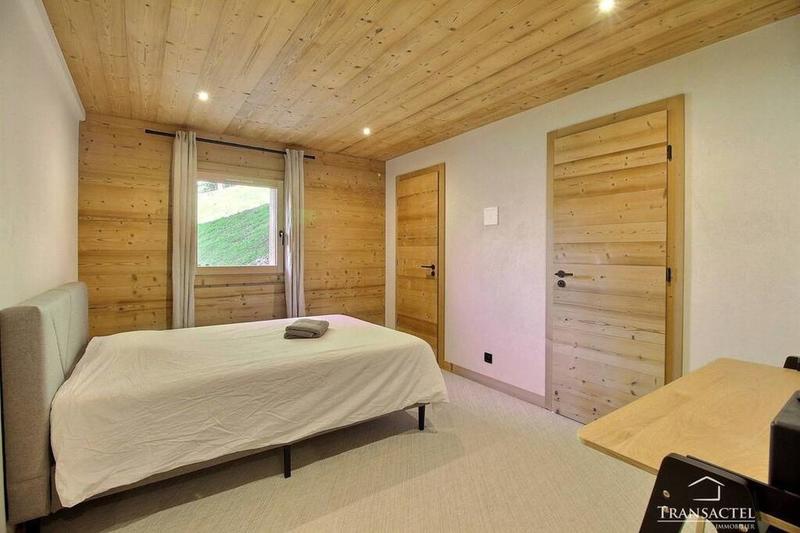 Châlet - 269 m² - 7 pièces