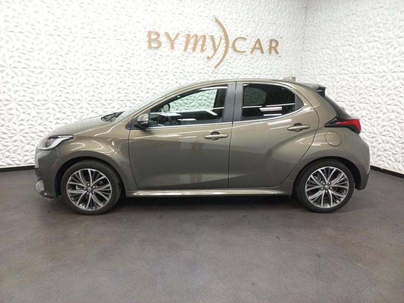 Toyota Yaris Hybride My22 116h Iconic