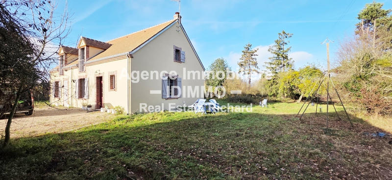 Maison - 174 m² - 6 pièces