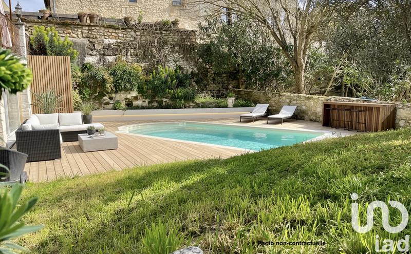 Maison - 225 m² - 6 pièces