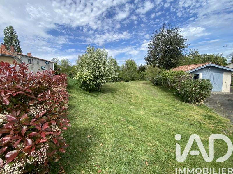 Maison de village - 90 m² - 3 pièces