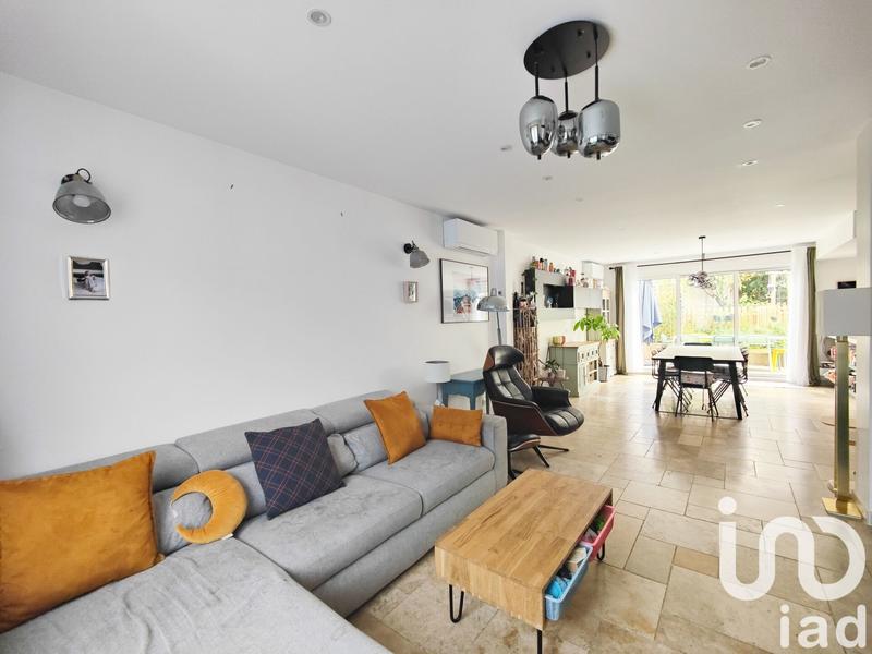 Maison - 180 m² - 6 pièces