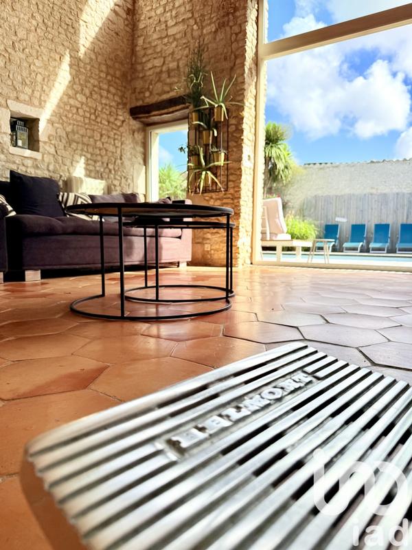 Maison - 622 m² - 14 pièces