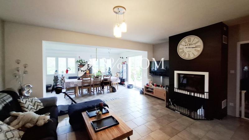 Maison de village - 129 m² - 6 pièces