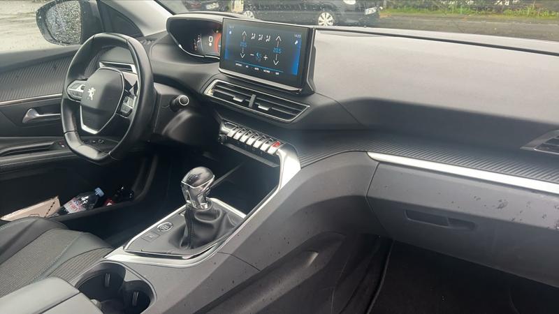 Peugeot 3008 II 1.5 BlueHDi 130 Allure Pack - 5 places Entretien constructeur