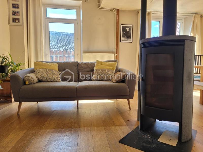 Maison - 194 m² - 8 pièces