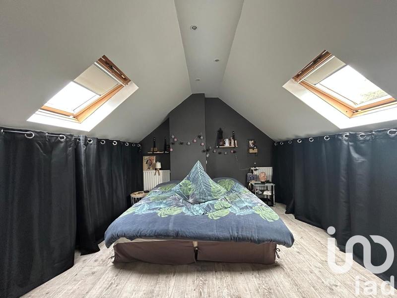 Maison - 95 m² - 5 pièces