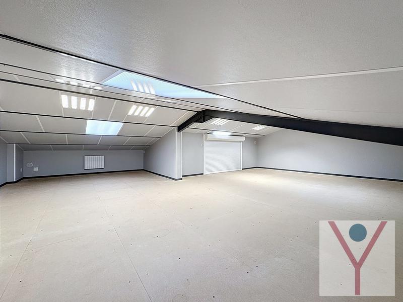 Local commercial - 284 m²