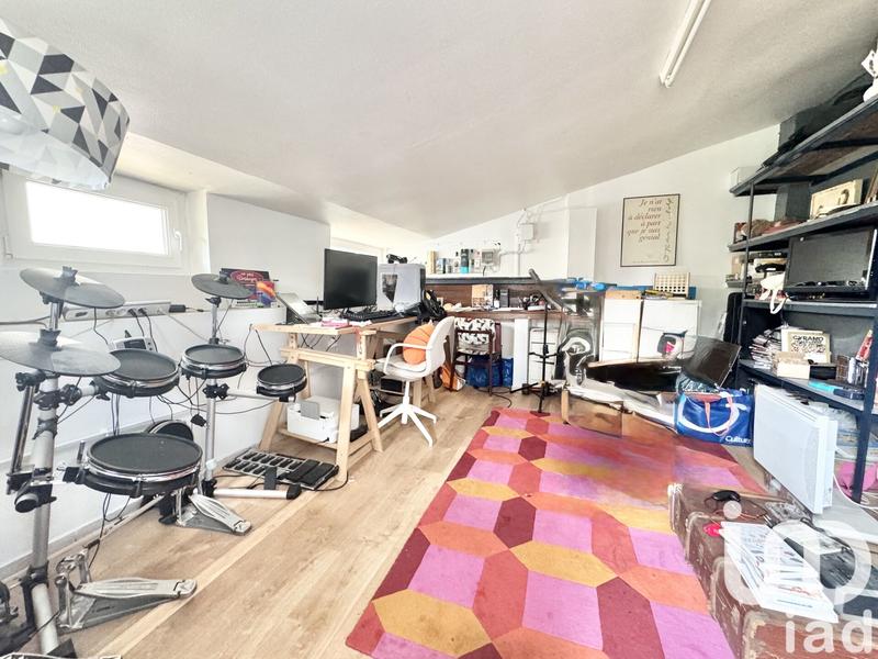 Maison - 96 m² - 4 pièces