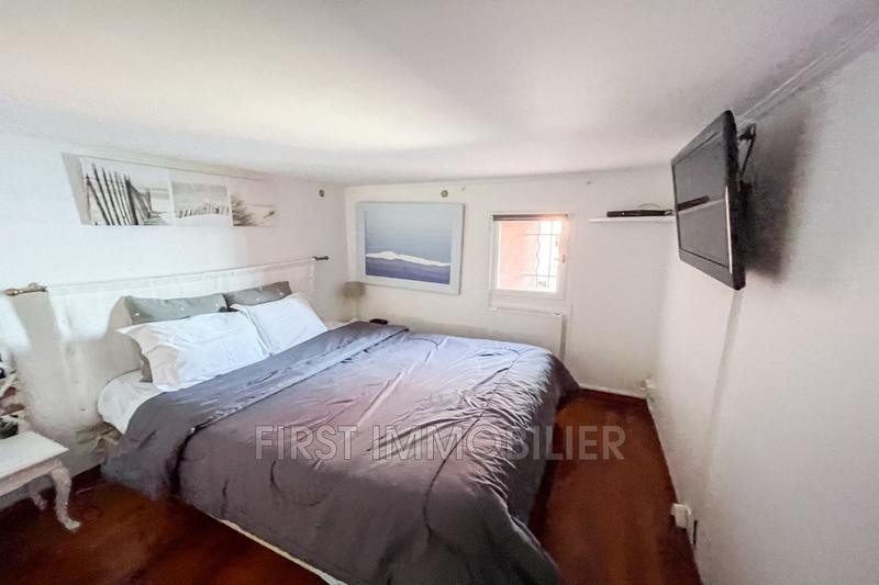 Maison - 180 m² - 6 pièces