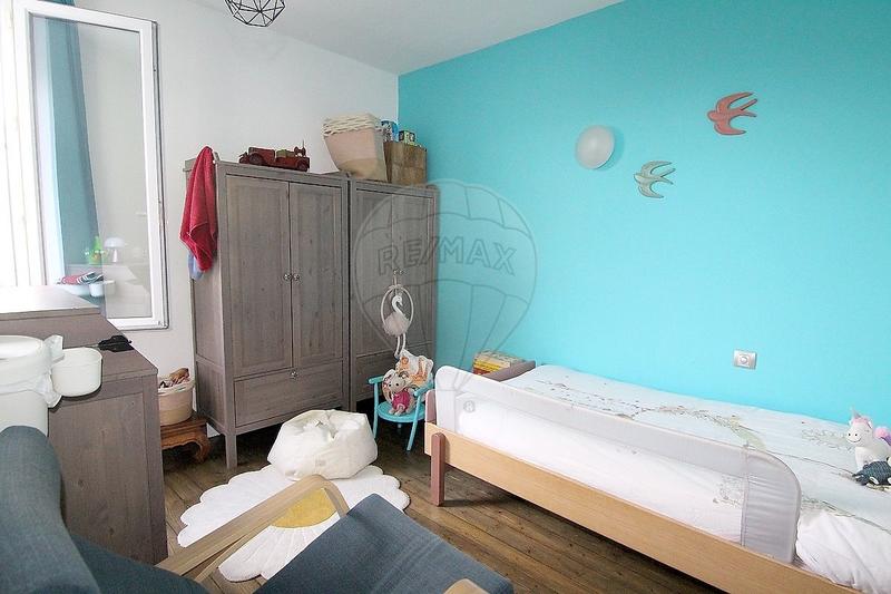 Maison - 94 m² - 6 pièces