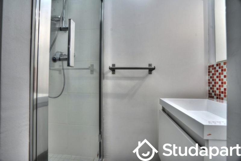 Chambre - 20 m² - 1 pièce