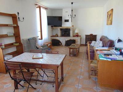 Maison - 93 m² - 4 pièces