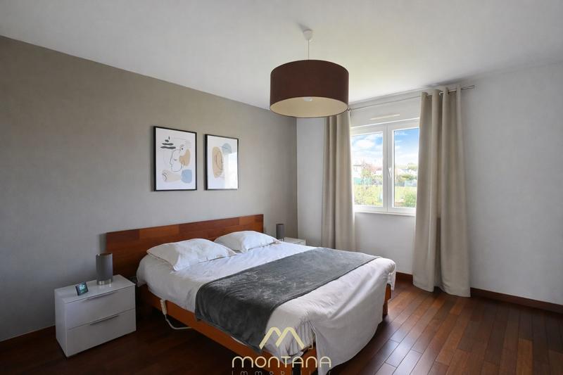 Maison contemporaine - 156 m² - 6 pièces