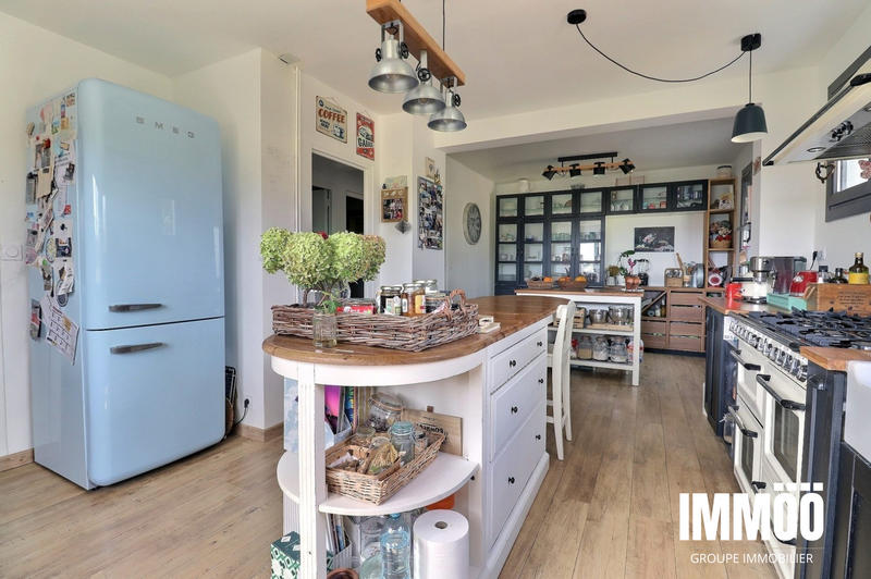 Maison - 168 m² - 6 pièces