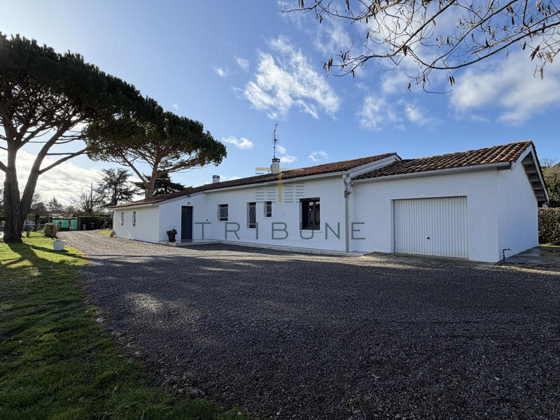 Maison - 160 m² - 10 pièces