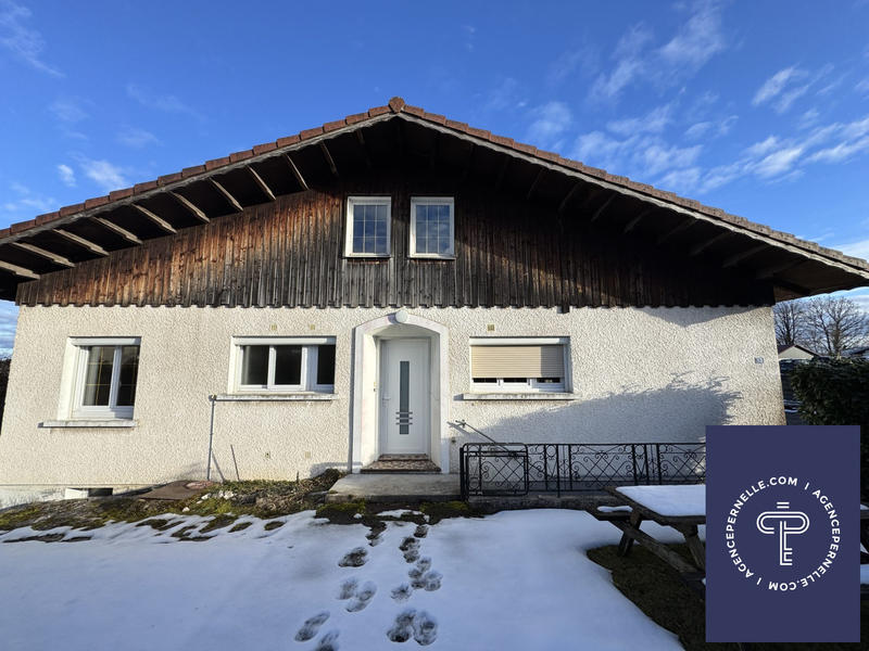 Maison - 124 m² - 8 pièces