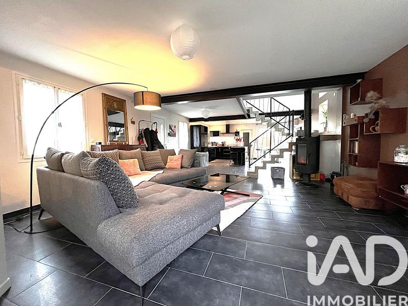 Maison - 143 m² - 5 pièces