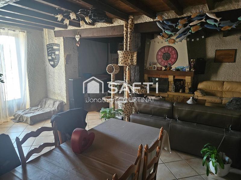 Maison - 285 m² - 12 pièces