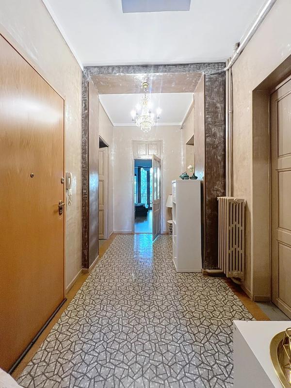 Appartement - 165 m² - 6 pièces