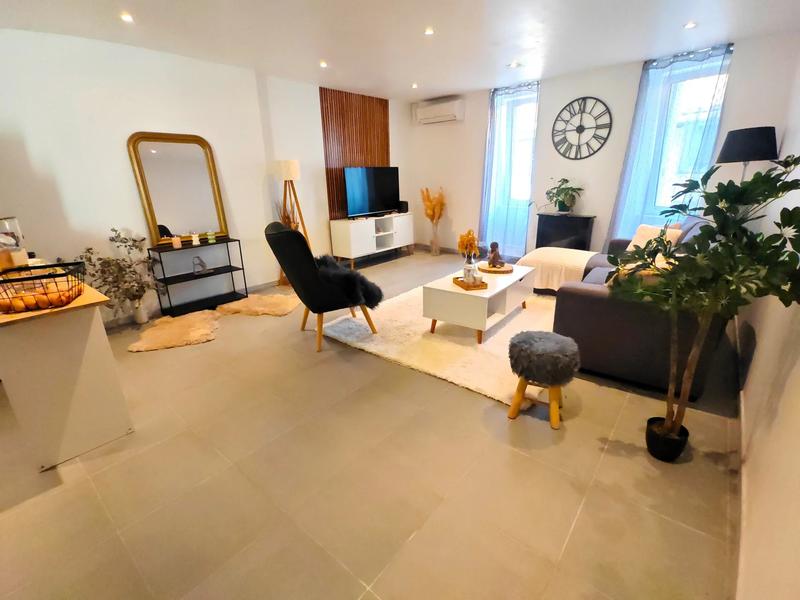 Maison - 84 m² - 3 pièces