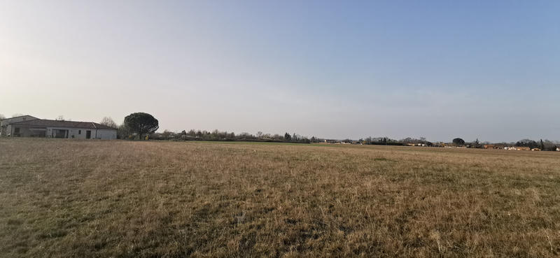 Terrain - 899 m²