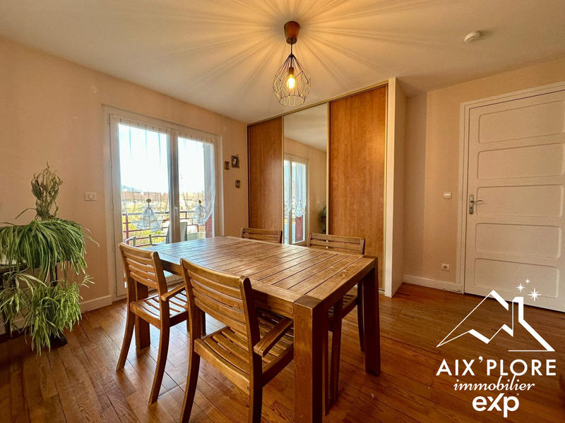 Appartement - 84 m² - 4 pièces