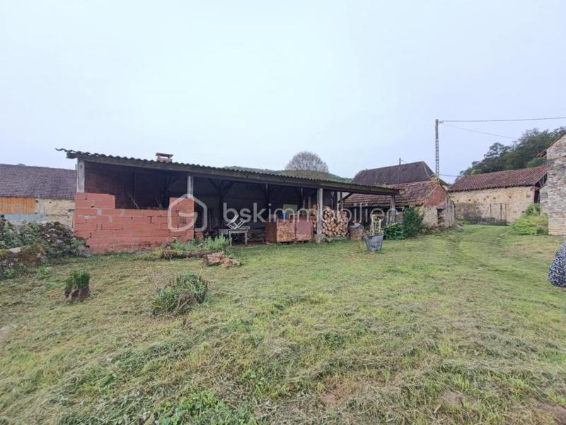 Corps de ferme - 130 m² - 4 pièces