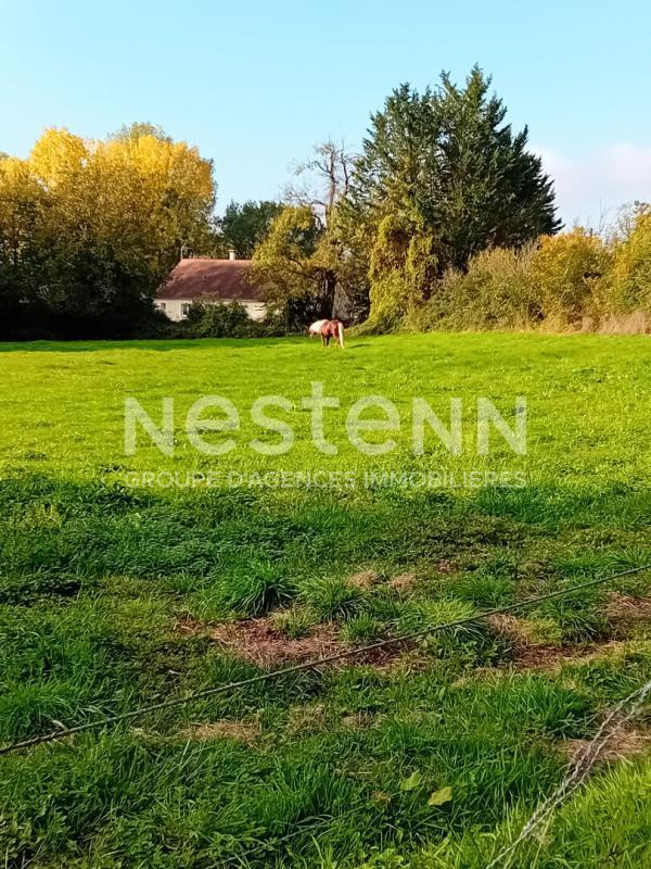 Terrain constructible - 1 000 m²