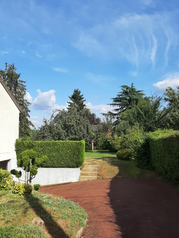 Maison - 92 m² - 5 pièces