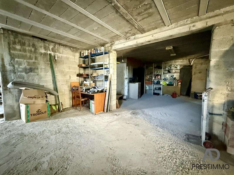 Villa - 215 m² - 7 pièces