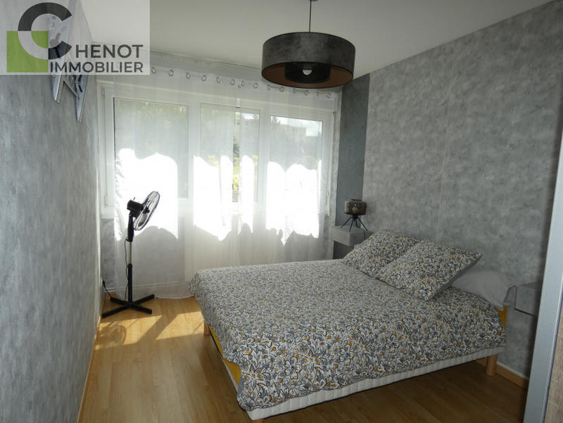 Appartement - 80 m² - 3 pièces