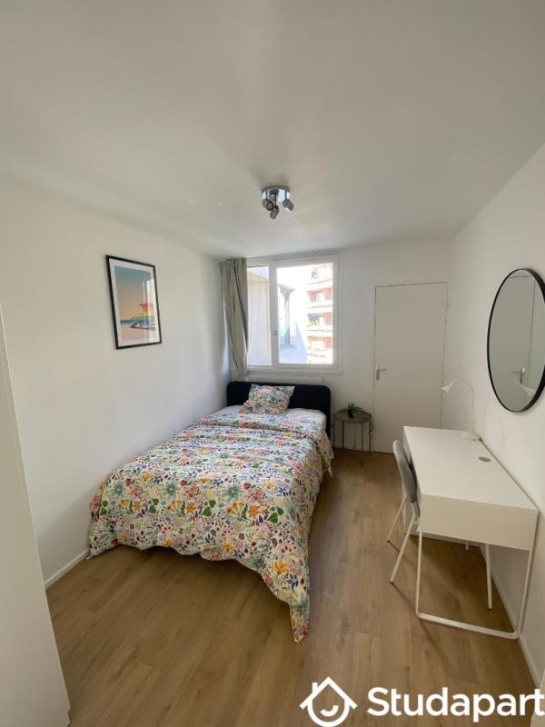 Chambre - 10 m² - 1 pièce