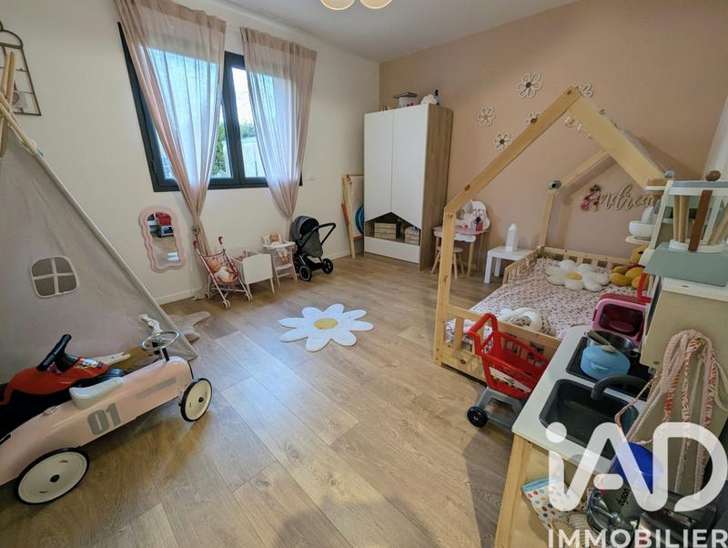 Maison - 105 m² - 4 pièces