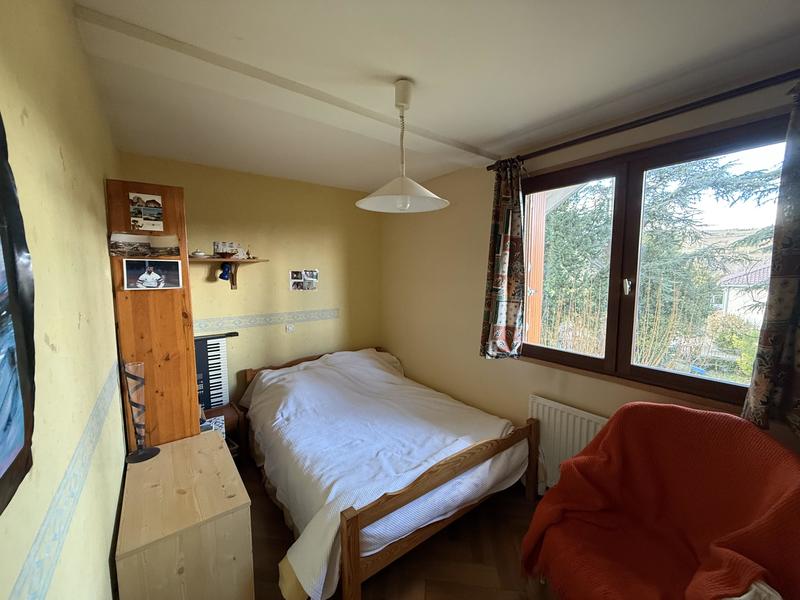 Maison jumelée - 140 m² - 7 pièces