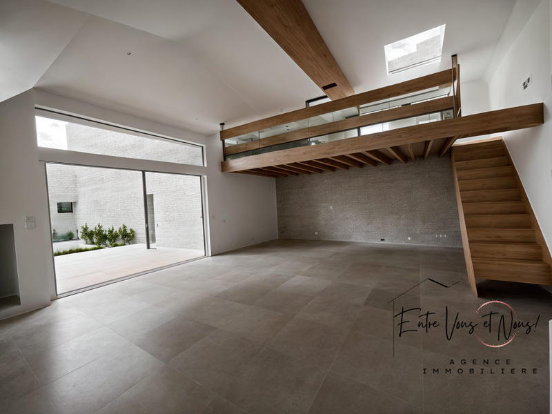 Maison ancienne - 136 m² - 8 pièces