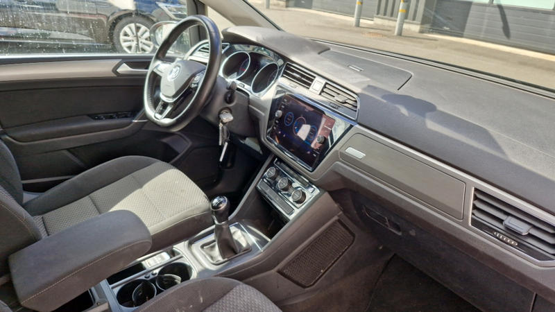 Volkswagen Touran Business 1.6 tdi 115 7pl confortline