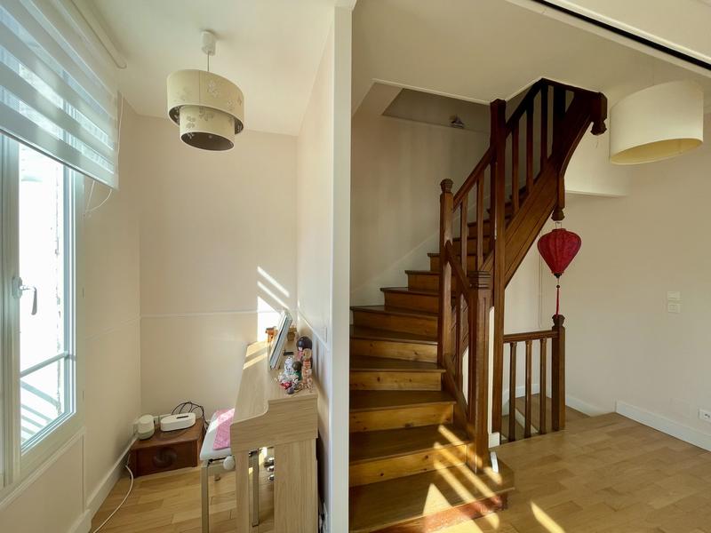 Maison - 100 m² - 6 pièces